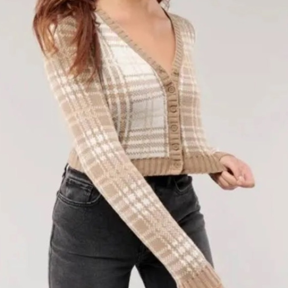Hollister cardigan sweater